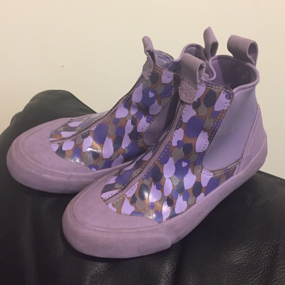 Converse junior water resistant boots